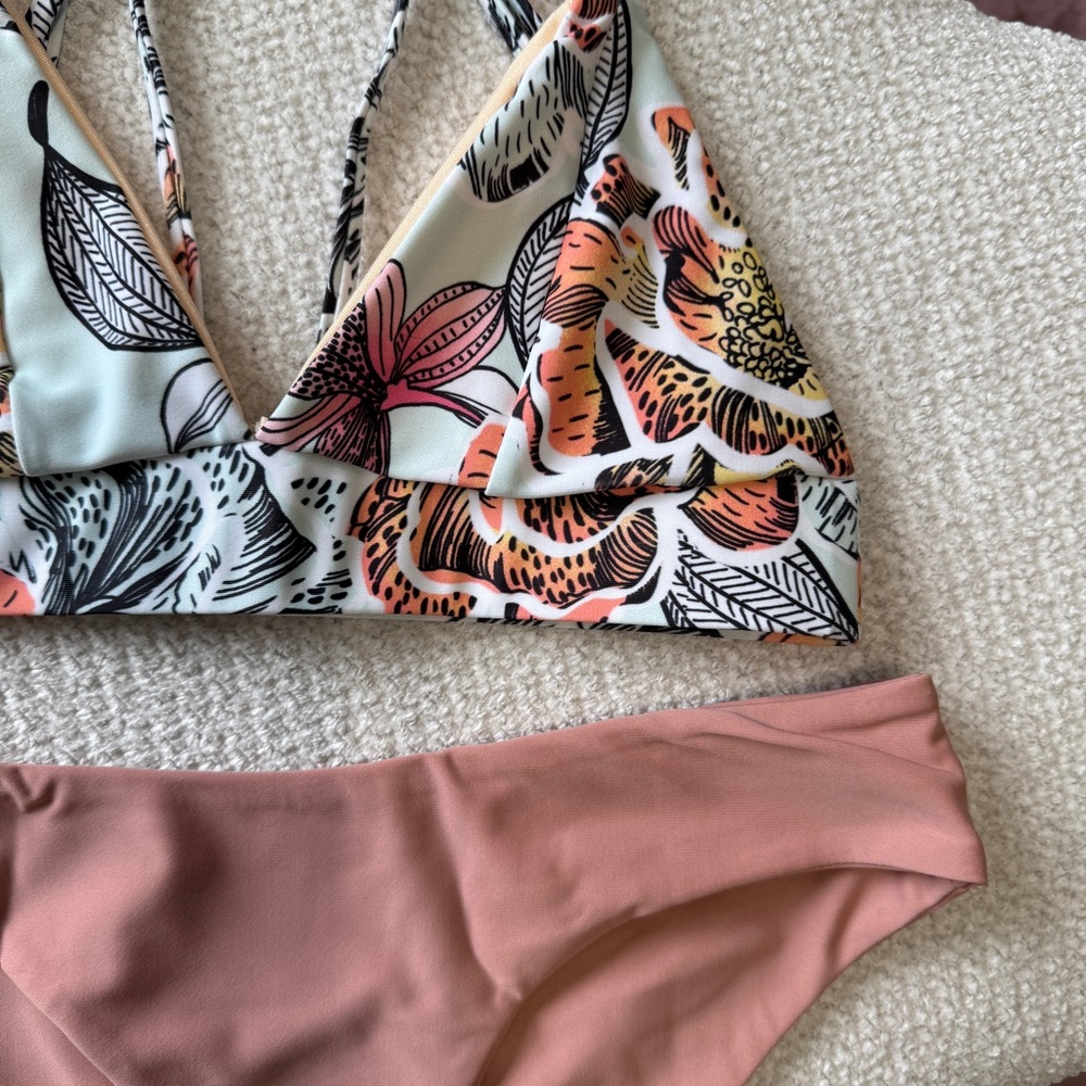 Kulani Kinis Harper Bikini with Cover-Up - Picture 3 of 13